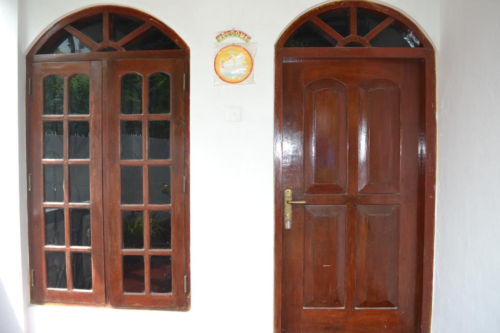 Hansi Villa Bentota Buitenkant foto